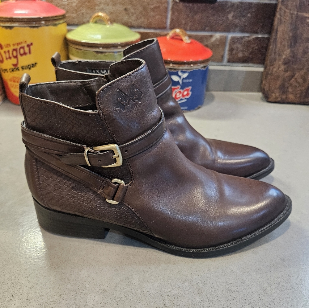 Jean Paul‎ Gaultier Brown Leather Ankle Boots. Size 40